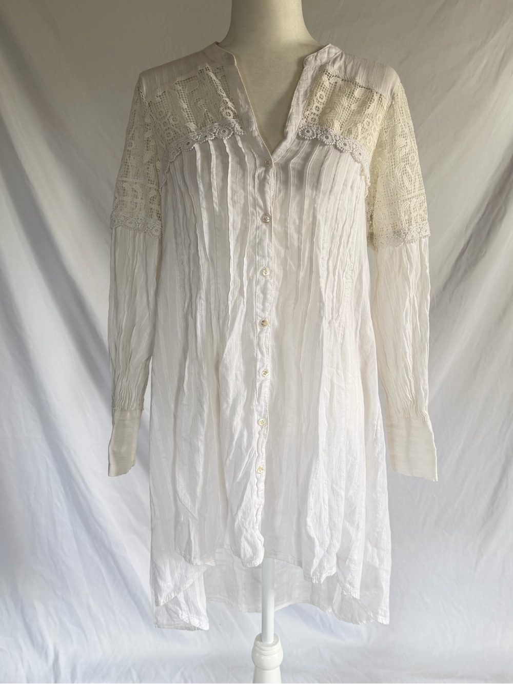 Featherbone by Anthropologie Ivory Lace Panel Button-Front Tunic Dress